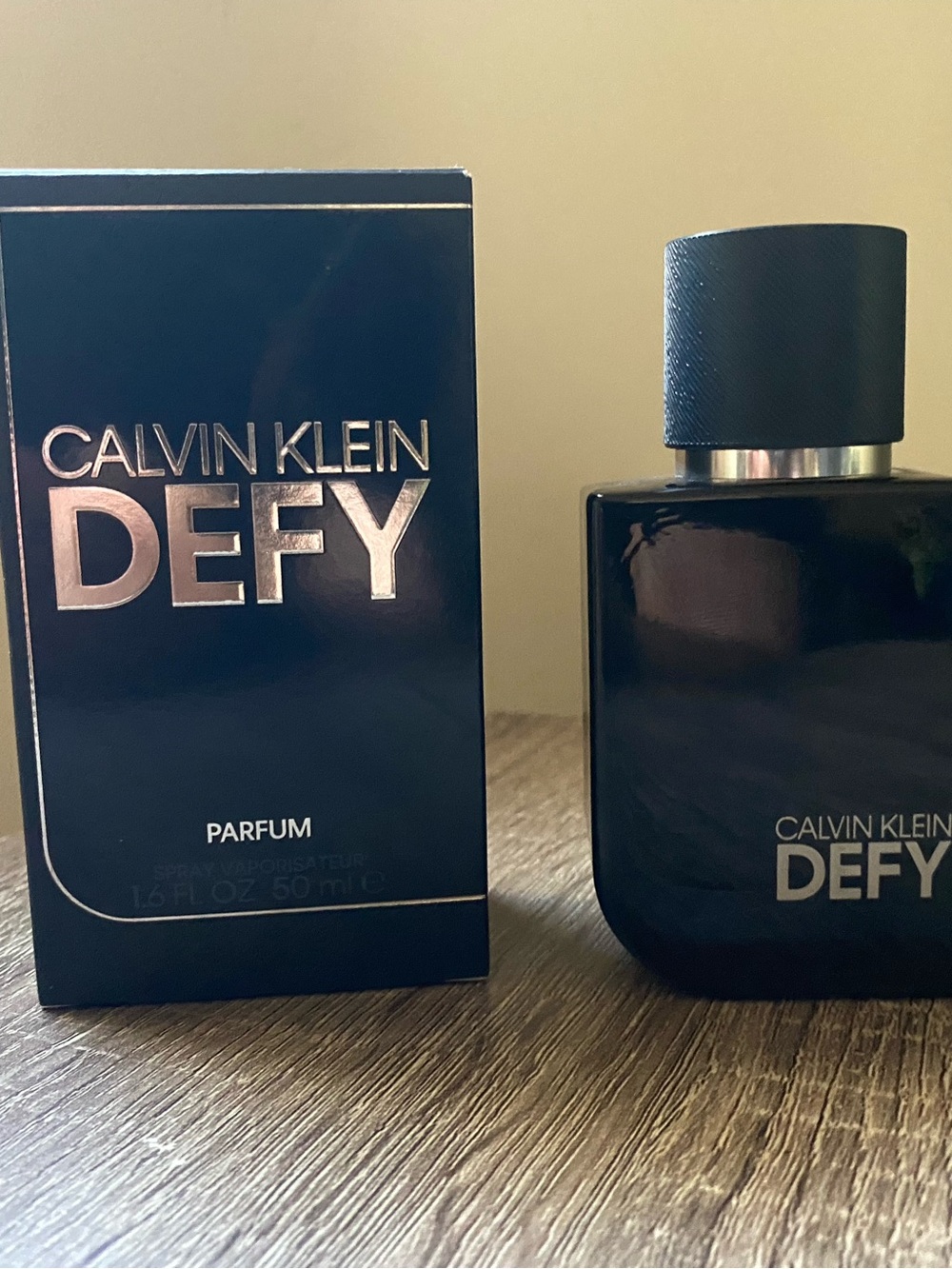 Calvin Klein Defy Parfum for Men - Dark Blue